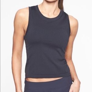 🌸 Spring drop. Athleta ribbed tank top